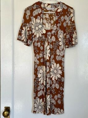 Trina Turk Retro Floral Bell Sleeve Silk Midi Dress